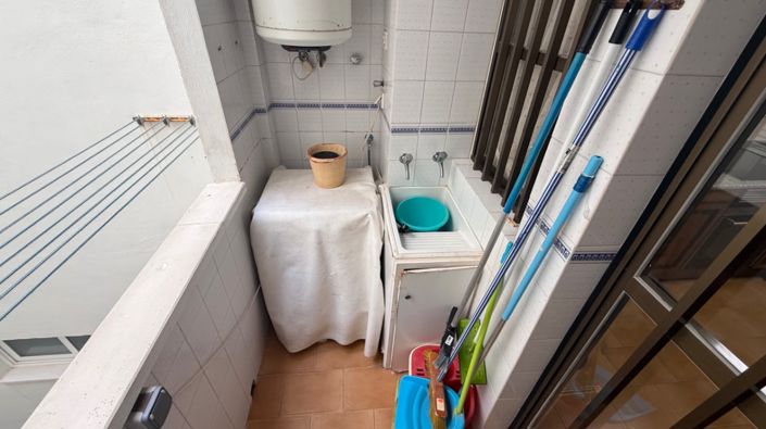 Image No.24-3 Bed Apartment for sale