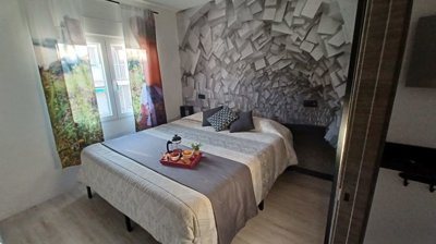 whatsappimage2024-10-24at1040173