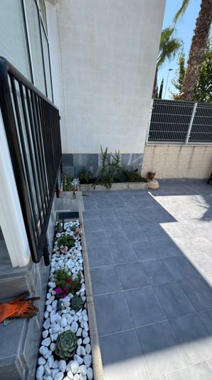 Image No.36-2 Bed House for sale