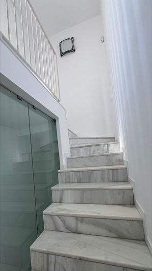 Image No.40-2 Bed House for sale