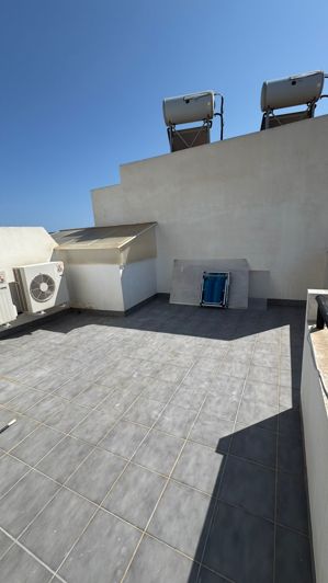 Image No.43-2 Bed House for sale