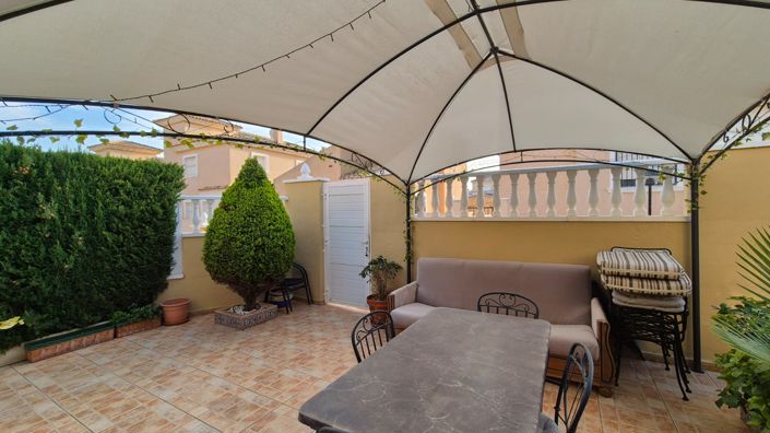 Image No.29-3 Bed Property for sale