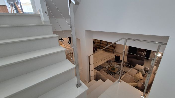 Image No.47-4 Bed Property for sale