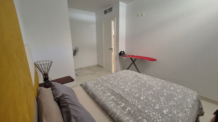 Image No.50-4 Bed Property for sale