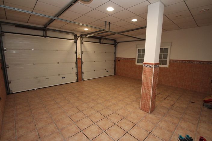 Image No.7-6 Bed Finca for sale