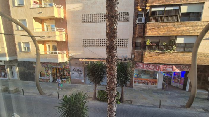 Image No.30-3 Bed Apartment for sale