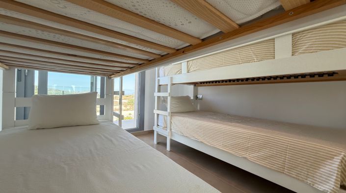 Image No.20-3 Bed Property for sale