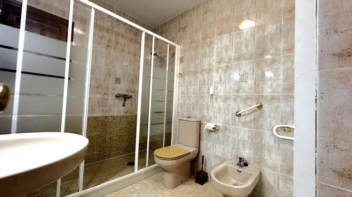 Image No.19-3 Bed Bungalow for sale