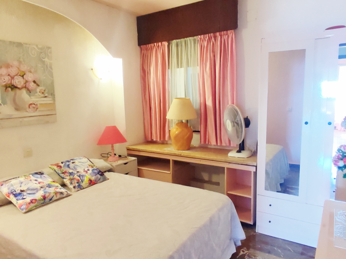 Image No.25-3 Bed Apartment for sale